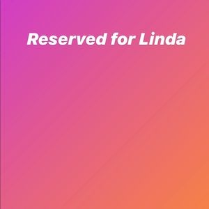 Hot pink Starbucks tumbler